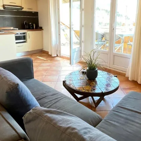 La Perle De - Terrace With Sea View דירה *